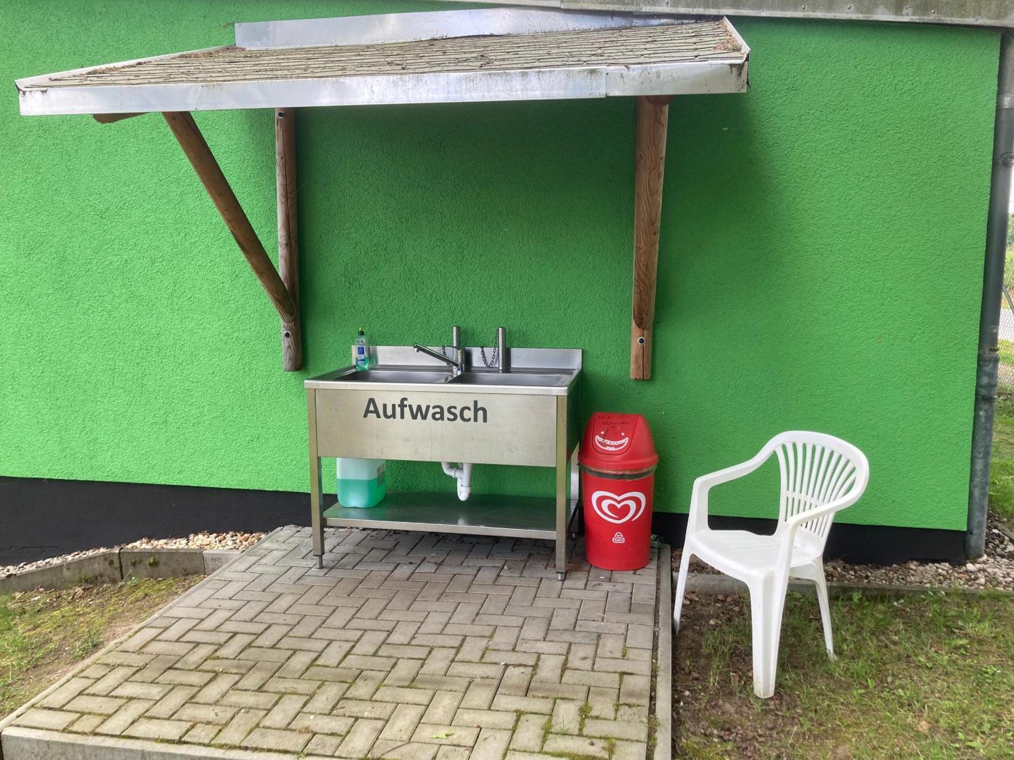 Campingfass Mit Panoramaterrasse Langenbernsdorf Экстерьер фото